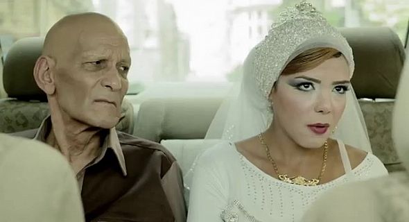 فيلم الافتتاح حار جاف صيفا