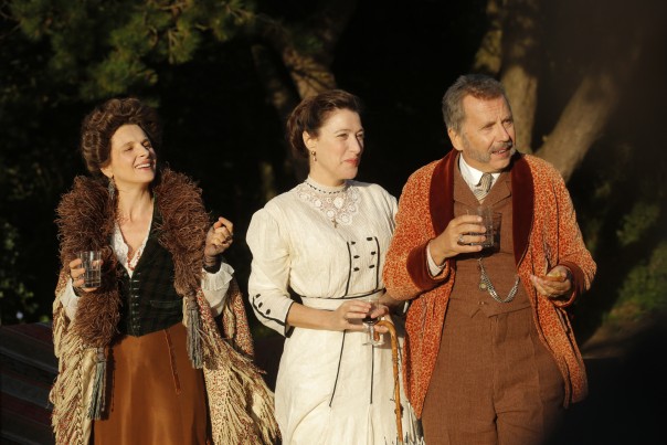 une-ma-loute-photo-r-arpajou-tt-width-604-height-403-crop-0-bgcolor-000000-nozoom_default-1-lazyload-0